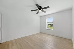 914 Houston St, Port Orange, FL 32127 - Photo 22