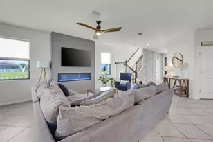 4347 Silver Creek St, Kissimmee, FL 34744 - Photo 8