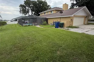 235 Hartridge Hills Dr, Winter Haven, FL 33881 - Photo 22