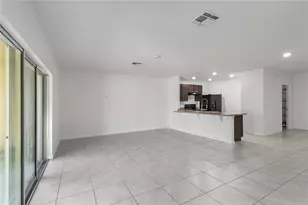 9033 Wildflower Ln, Kissimmee, FL 34747 - Photo 12