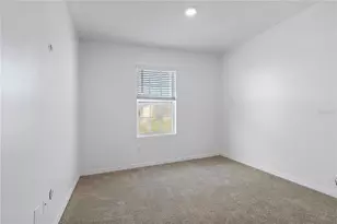 9033 Wildflower Ln, Kissimmee, FL 34747 - Photo 16
