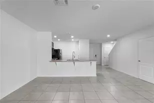 9033 Wildflower Ln, Kissimmee, FL 34747 - Photo 10