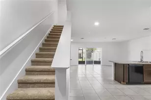 9033 Wildflower Ln, Kissimmee, FL 34747 - Photo 18