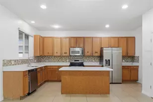 2830 Paynes Prairie Cir, Kissimmee, FL 34743 - Photo 12