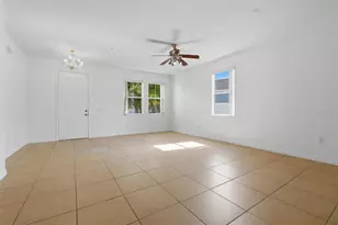 2830 Paynes Prairie Cir, Kissimmee, FL 34743 - Photo 2