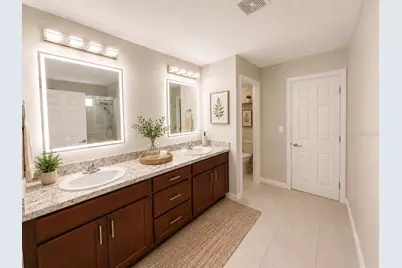 352 Blue Lake Circle, Kissimmee, FL 34758 - Photo 12