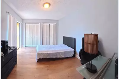 5371 Bamboo Court #401, Orlando, FL 32811 - Photo 10