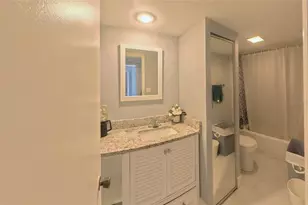 5371 Bamboo Ct, Orlando, FL 32811 - Photo 16