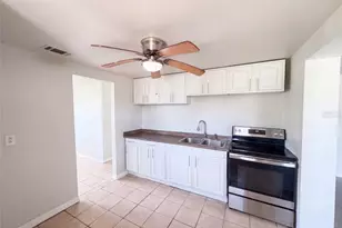 2213 Bouyer St, Lake Wales, FL 33898 - Photo 2