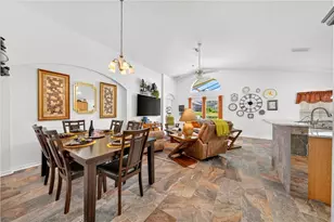 358 Lancaster Dr, Davenport, FL 33897 - Photo 4