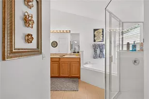 358 Lancaster Dr, Davenport, FL 33897 - Photo 42
