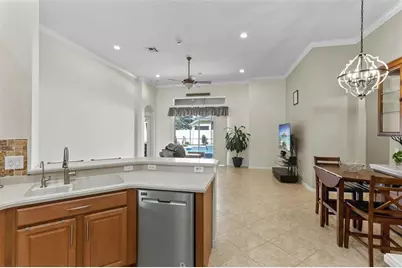 2306 Emerald Rose Way, Apopka, FL 32712 - Photo 10
