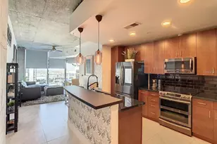 155 S Court Ave, Orlando, FL 32801 - Photo 10