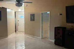 1013 Mayfair Pl, Kissimmee, FL 34758 - Photo 4