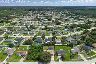 2911 Grayton St, Deltona, FL 32738 - Photo 34