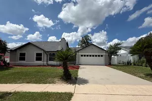 7756 Barberry Dr, Orlando, FL 32835 - Photo 1