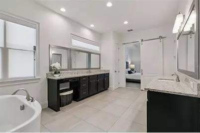 10840 Mobberley Circle, Orlando, FL 32832 - Photo 18