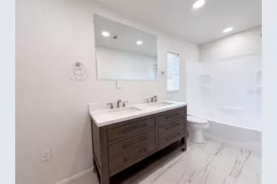 124 San Benito Avenue, North Port, FL 34287 - Photo 2
