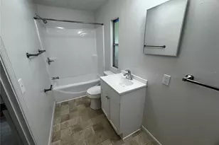 1001 NE 77th St, Ocala, FL 34479 - Photo 1