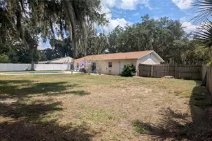 5045 Misty Lake Dr, Mulberry, FL 33860 - Photo 4