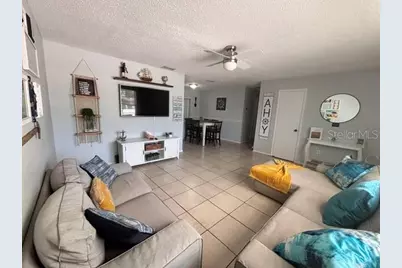 8218 43rd Avenue W, Bradenton, FL 34209 - Photo 4