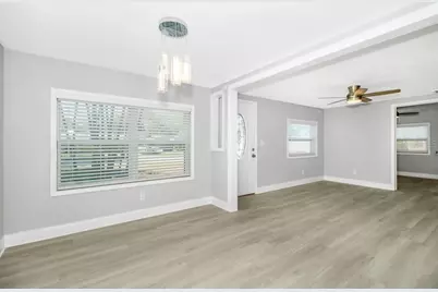 5401 43rd Terrace N, Saint Petersburg, FL 33709 - Photo 4