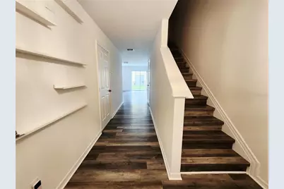 701 Cresting Oak Circle #111, Orlando, FL 32824 - Photo 2