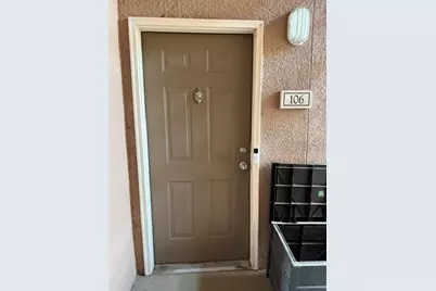 6137 Metrowest Boulevard #106, Orlando, FL 32835 - Photo 2