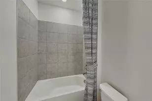 805 Lemon Ave, Fruitland Park, FL 34731 - Photo 6