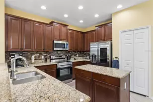 589 Blue Cypress Dr, Groveland, FL 34736 - Photo 36