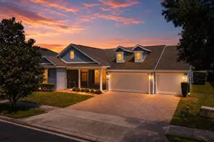 589 Blue Cypress Dr, Groveland, FL 34736 - Photo 4