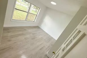 340 Santa Barbara St, North Fort Myers, FL 33903 - Photo 14