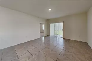 31260 Penny Surf Loop, Wesley Chapel, FL 33545 - Photo 2