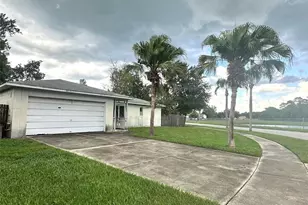 2430 Tree Ridge Ln, Orlando, FL 32817 - Photo 2