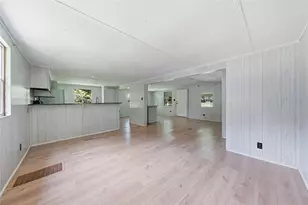 1096 Navajo Dr, Saint Cloud, FL 34771 - Photo 6