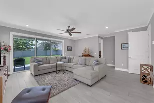 2327 S Shine Ave, Orlando, FL 32806 - Photo 12