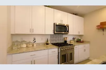 3070 Forrest Plum Court, Zephyrhills, FL 33540 - Photo 10