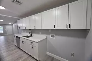 1422 Plymouth Ave, Mount Dora, FL 32757 - Photo 16