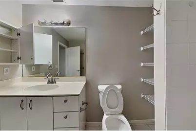 [Address not provided], Sarasota, FL 34243 - Photo 10