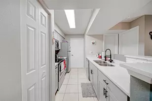 3038 Parkway Blvd, Kissimmee, FL 34747 - Photo 6