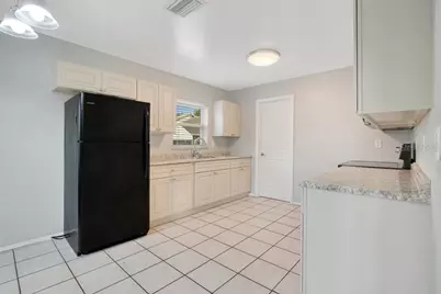 2533 S Fern Creek Avenue, Orlando, FL 32806 - Photo 8