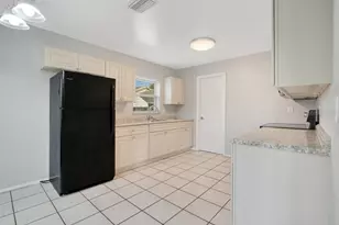 2533 S Ferncreek Ave, Orlando, FL 32806 - Photo 8