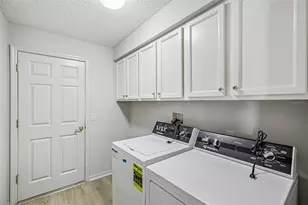 1398 Shorewood St, The Villages, FL 32162 - Photo 28