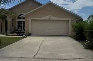 618 Madrid Dr, Kissimmee, FL 34758 - Photo 2