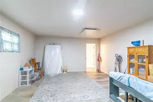 31050 Lochmore Cir, Mount Plymouth, FL 32776 - Photo 28