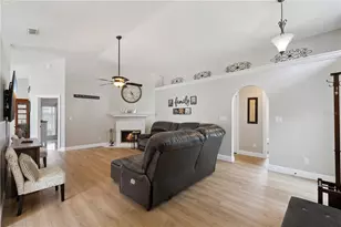 13221 Wild Duck Ct, Orlando, FL 32828 - Photo 4