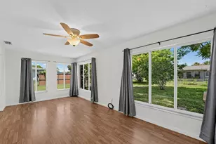 520 Center Rd, Venice, FL 34285 - Photo 48