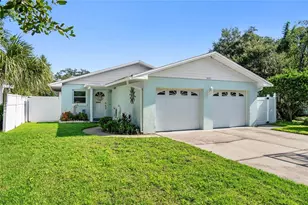 1621 Chestnut Ave, Winter Park, FL 32789 - Photo 2