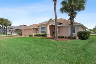 3805 Laurel View Dr, Kissimmee, FL 34744 - Photo 2