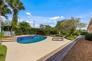 2413 Stoneview Rd, Orlando, FL 32806 - Photo 12